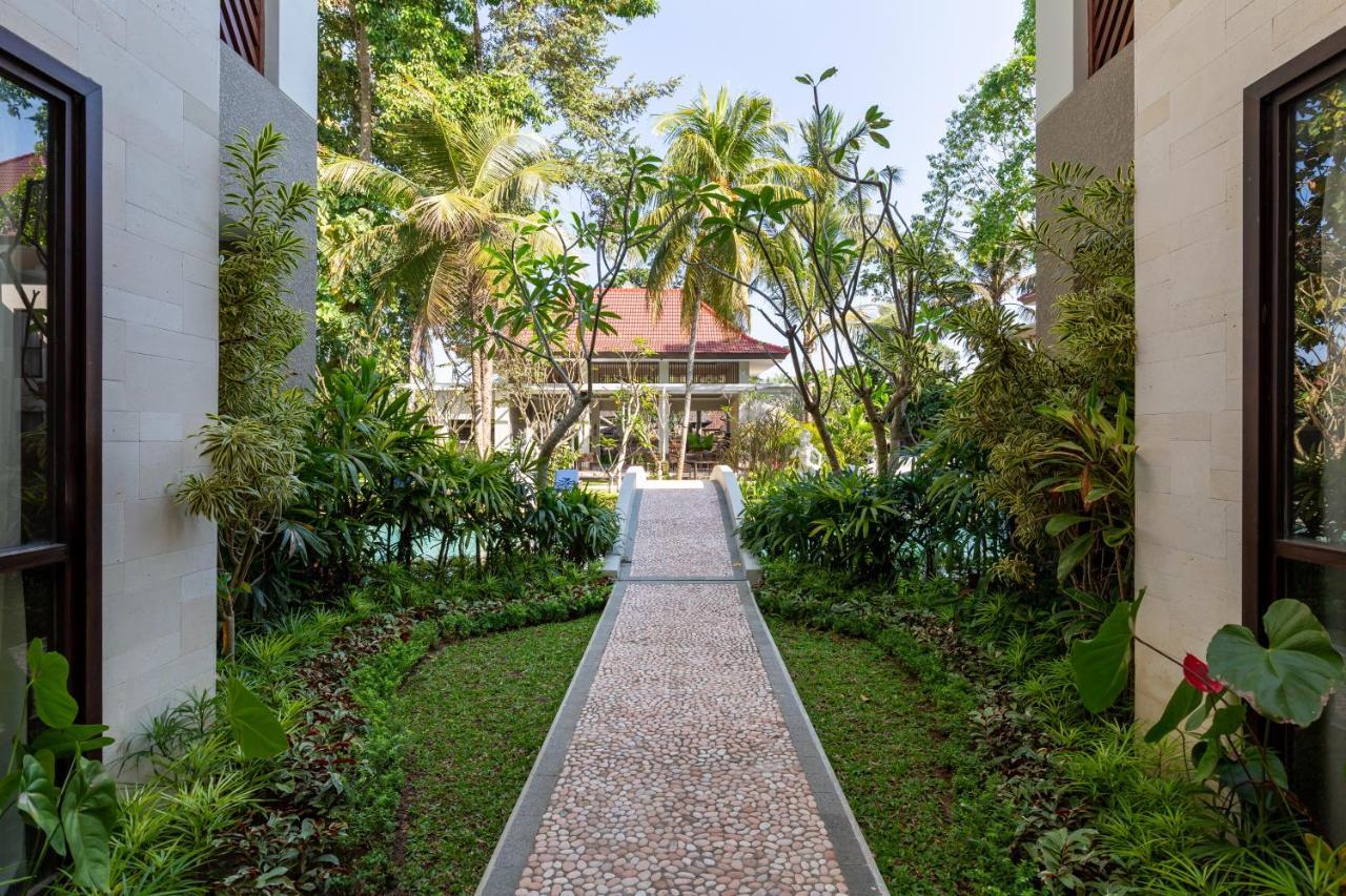 The Gantari Ubud Hotel & Villa Exterior photo
