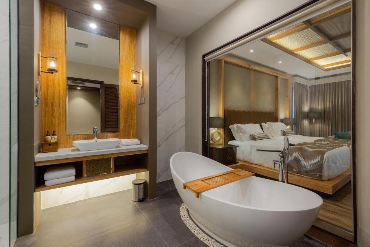 The Gantari Ubud Hotel & Villa Exterior photo